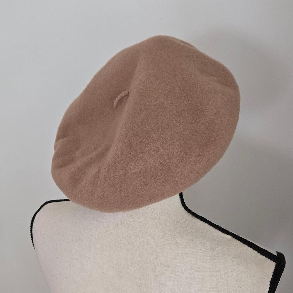 Kangol beret hat camel color unisex